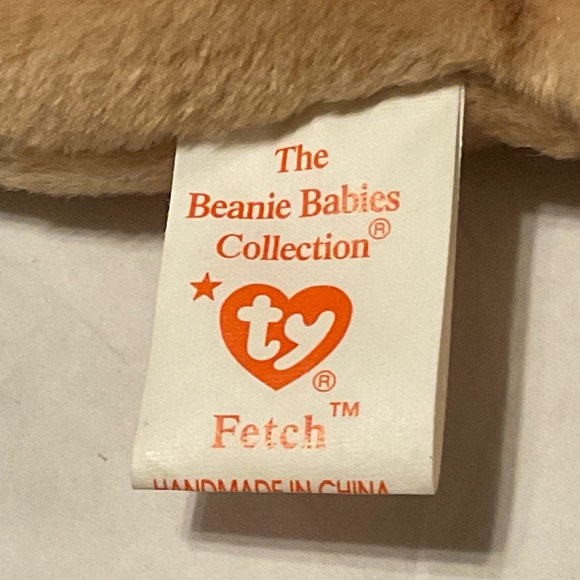 Fetch the Golden Retriever Dog Ty The Beanie Babies Collection February 4, 1997 - Picture 6 of 6